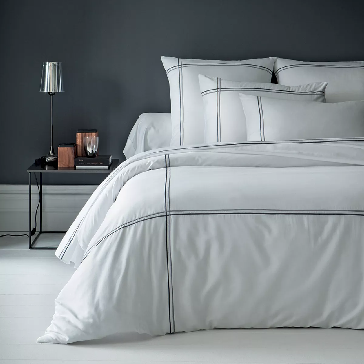 Garnier Thiebaut Drap Plat Satin De Coton 120 Fils/cm² Coloris Blanc Gris Palais Chic Gris