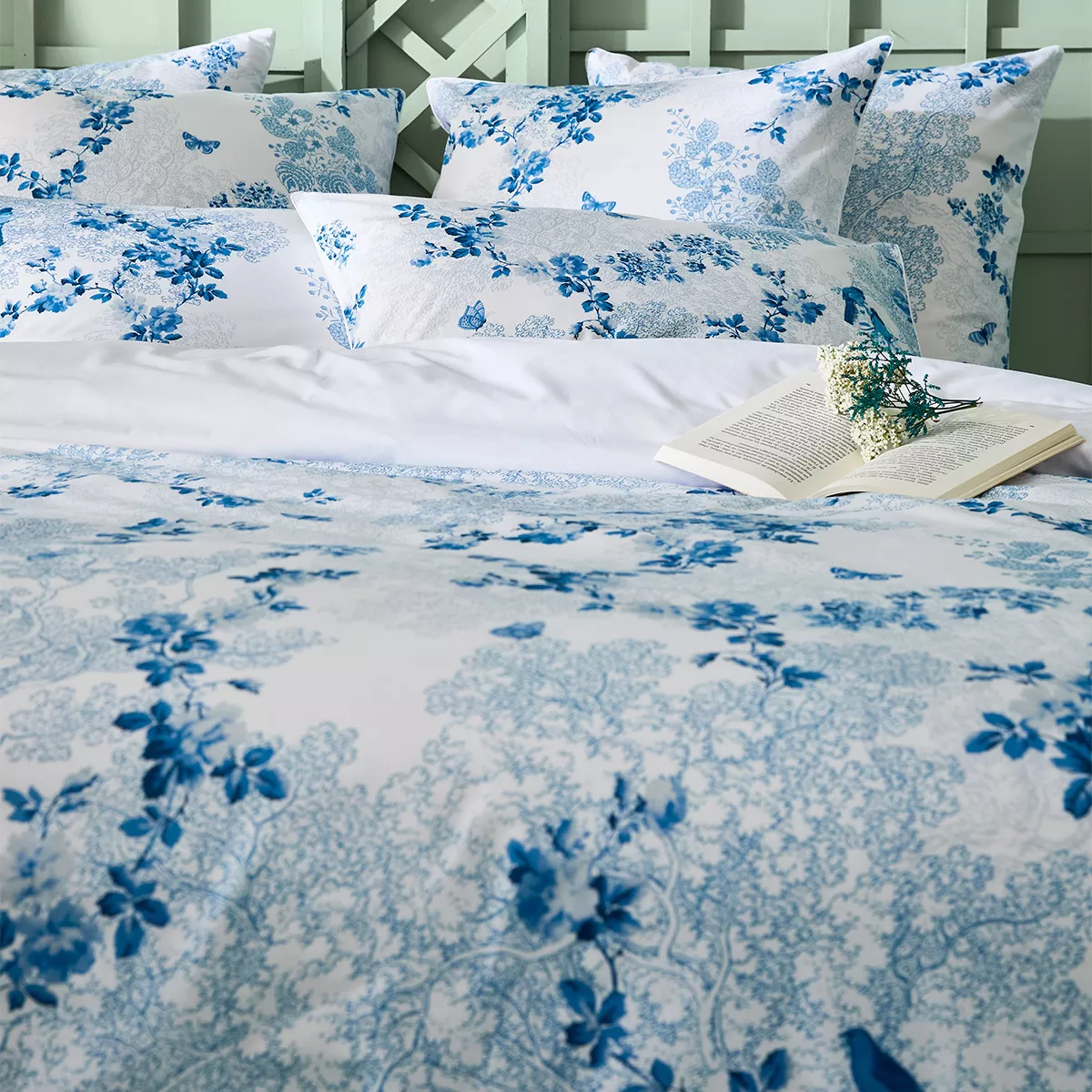 Garnier Thiebaut Housse De Couette Percale De Coton 80 Fils/cm² Coloris Blanc Bleu Voliere Bleu