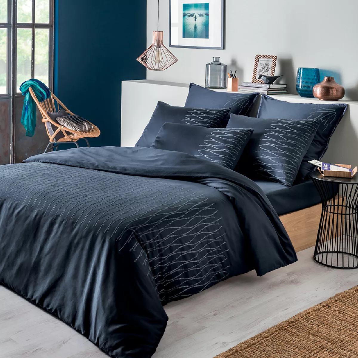 garnier thiebaut Housse de couette satin de coton 120 fils/cm² coloris bleu bleu nuit Ondes bleu nuit