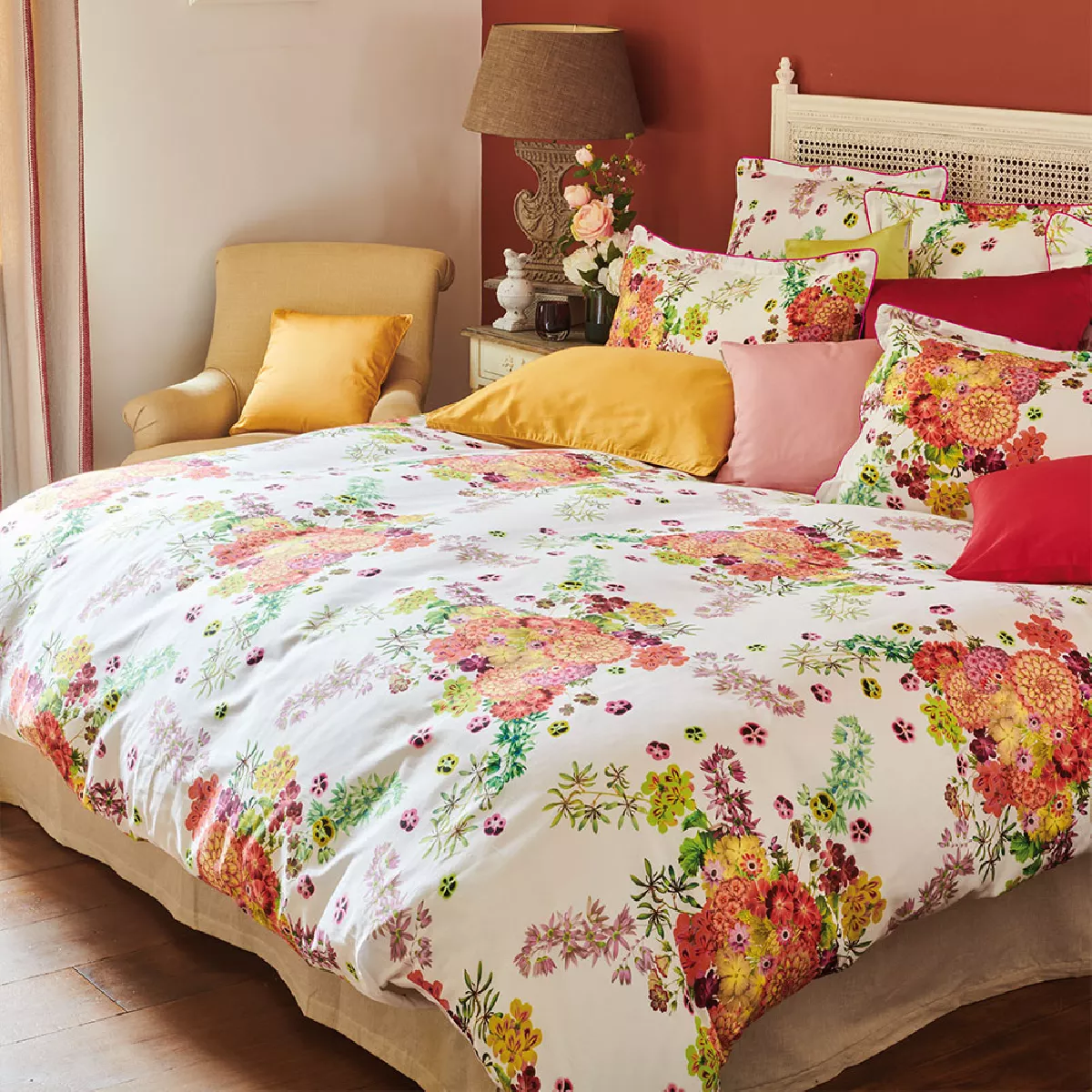 garnier thiebaut Housse de couette satin de coton 120 fils/cm² coloris multicolore floraison Bouquet de printemps floraison