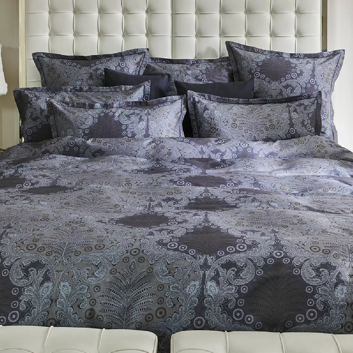 Garnier Thiebaut Housse De Couette Satin De Coton 120 Fils/cm² Coloris Noir Nocturne Suzie Nocturne