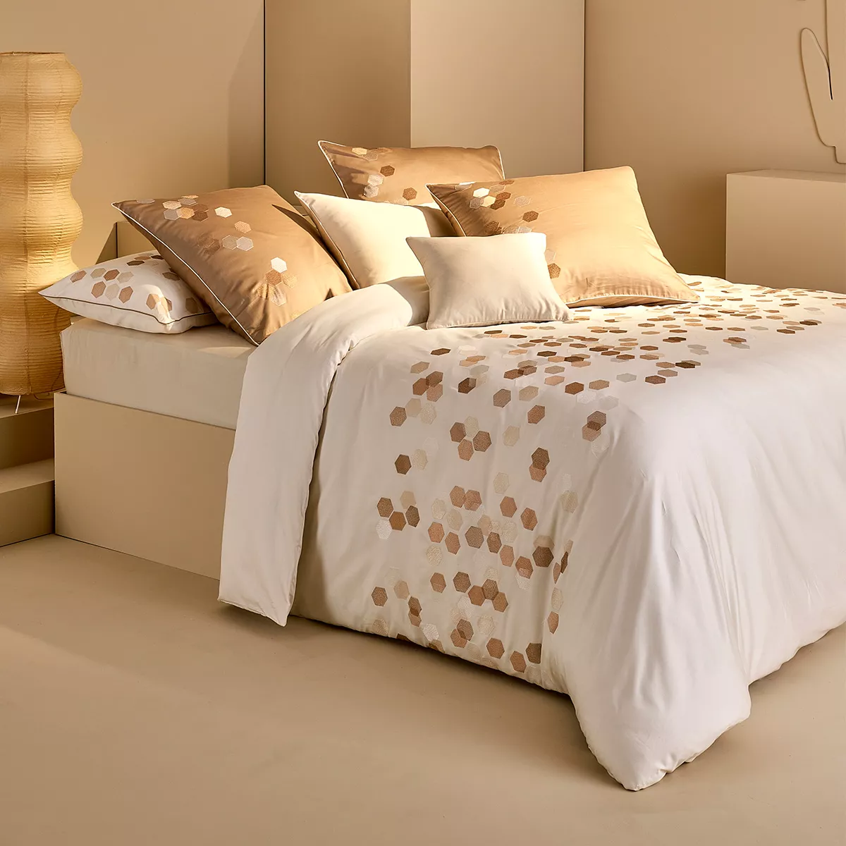 Garnier Thiebaut Housse De Couette Satin De Coton 120 Fils/cm² Coloris Beige Angora Hexagones Angora