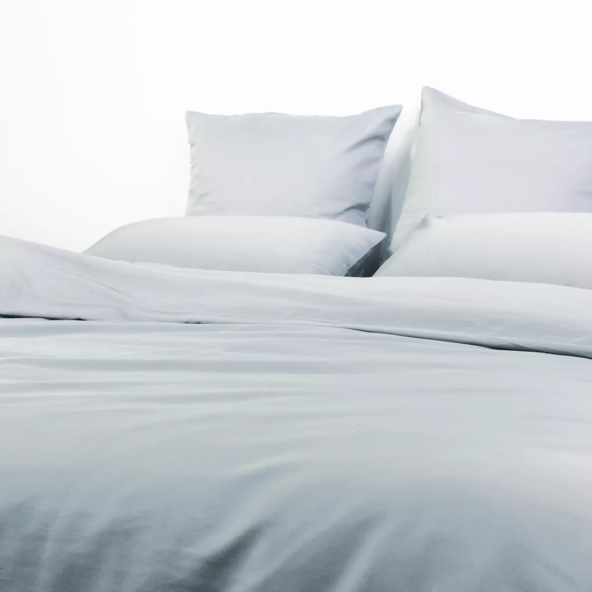 garnier thiebaut Housse de couette satin de coton 120 fils/cm² coloris gris glacier Ava uni glacier