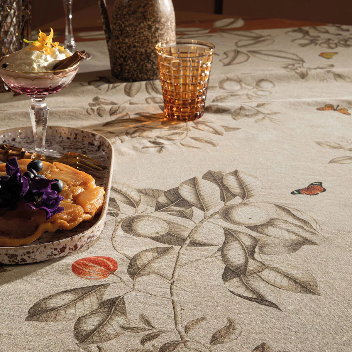 Garnier Thiebaut Linge De Table Métis Lin & Coton Beige Rouille Modèle Mandarines Rouille