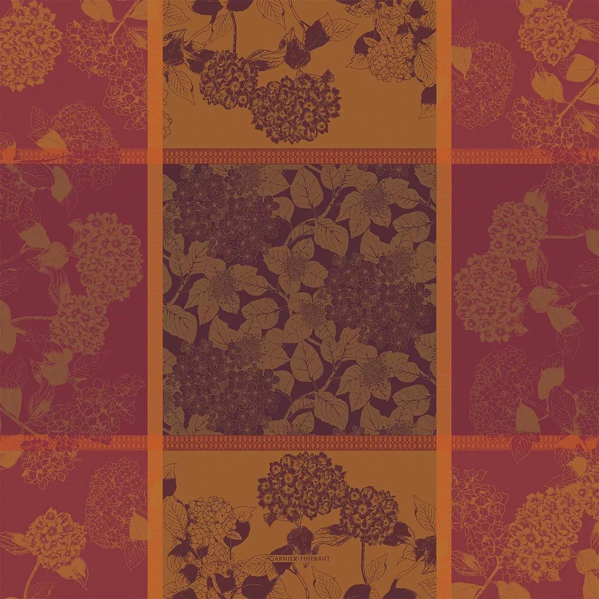 Garnier Thiebaut Linge De Table Pur Coton Antitache Déperlant Bordeaux Rouille Modèle Hortensias Rouille