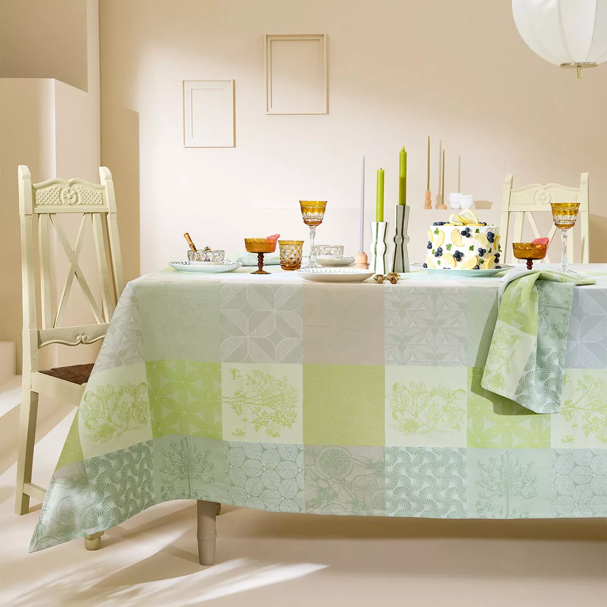 Garnier Thiebaut Linge De Table Pur Coton Beige Verde Modèle Mille Parfums Verde