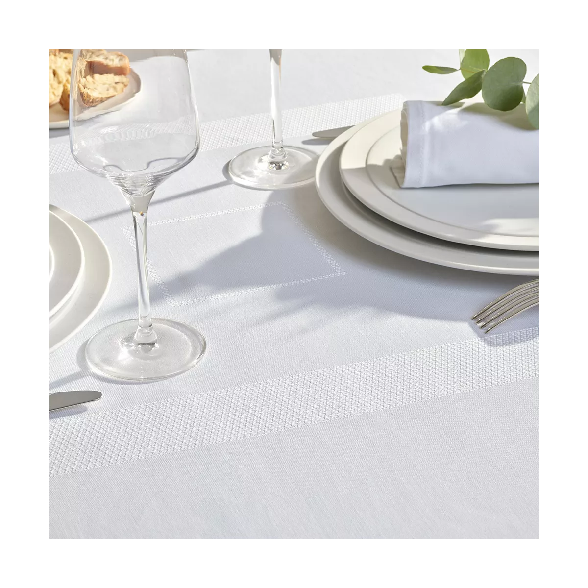 Garnier Thiebaut Linge De Table Pur Coton Blanc Blanc Modèle Signature Blanc