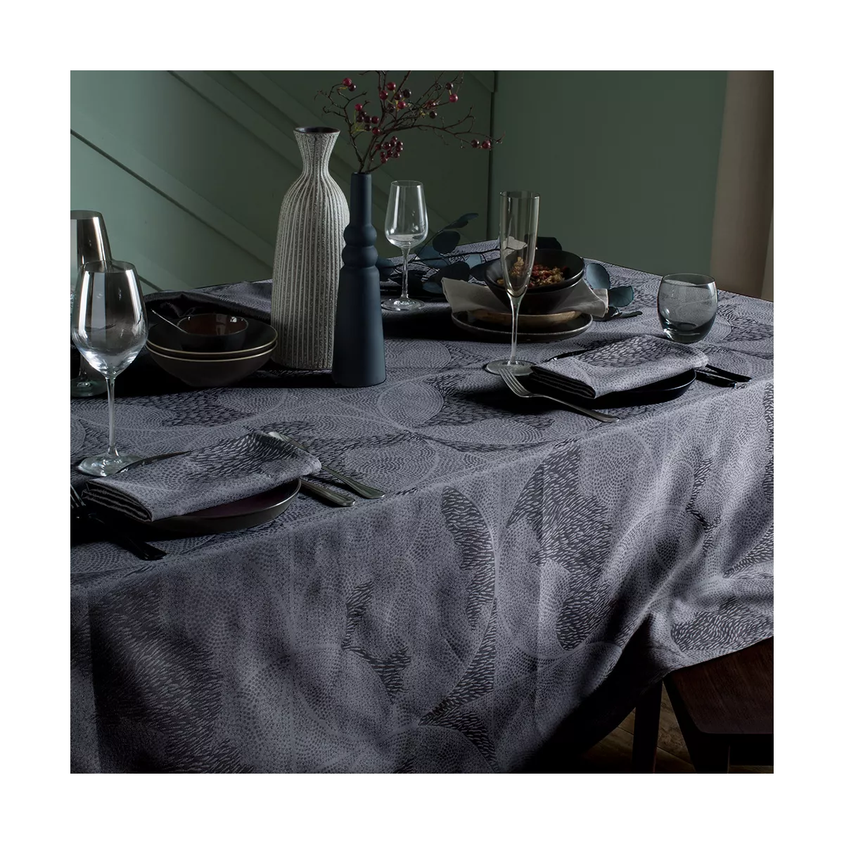 garnier thiebaut Linge de table pur coton bleu metal Modèle mille gouttes metal