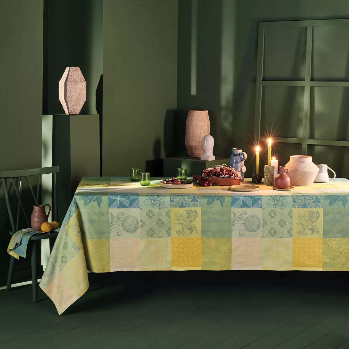 Garnier Thiebaut Linge De Table Pur Coton Enduit Imperméable Jaune Limoni Modèle Mille Parfums Limoni