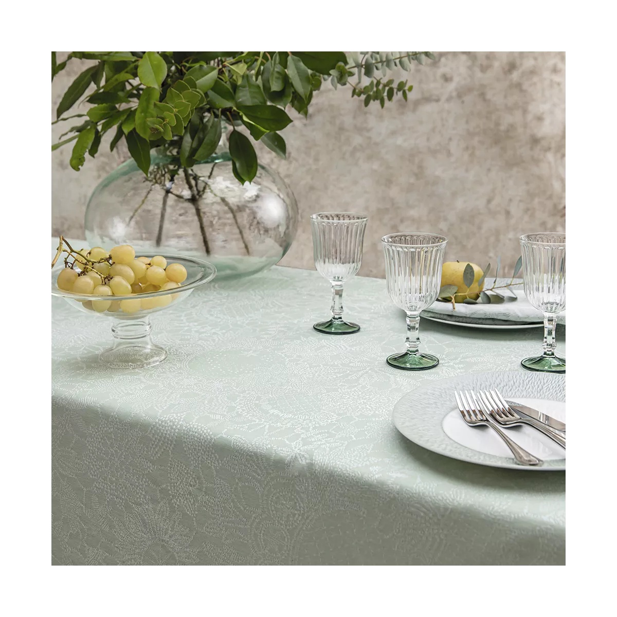 Garnier Thiebaut Linge De Table Pur Coton Vert Jade Modèle Mille Guipures Jade