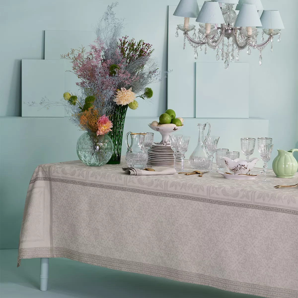 Garnier Thiebaut Linge De Table Pur Lin Antitache Déperlant Beige Beige Modèle Harmonie Beige