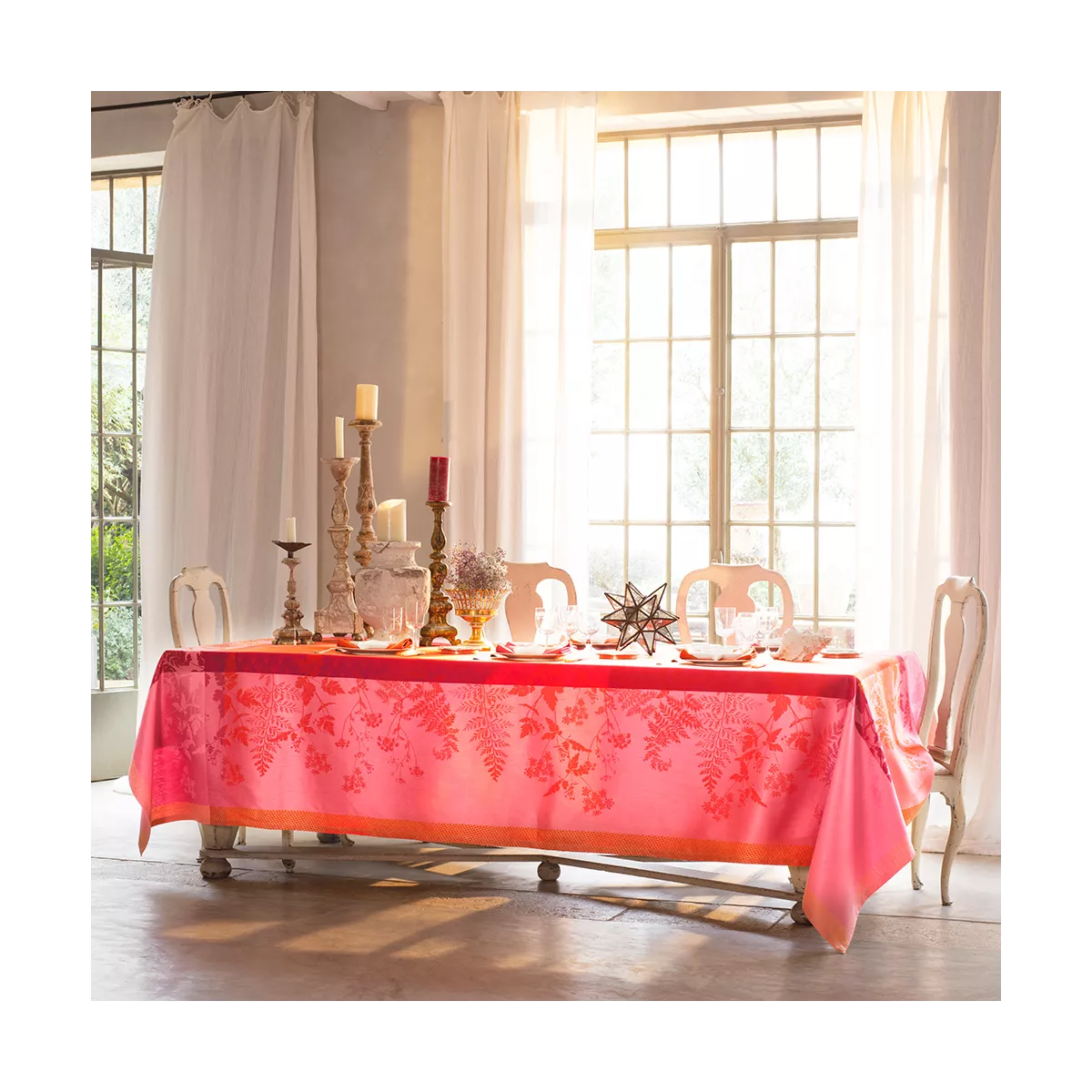 garnier thiebaut Linge de table pur lin rose rose Modèle ombelles rose