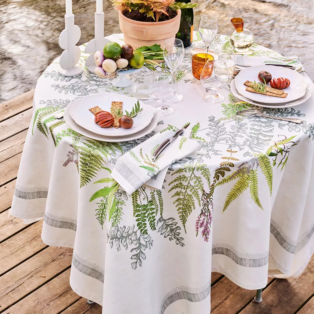 Garnier Thiebaut Nappe Anti Tache Coton & Lin Beige Bouleau Bouquet De Fougeres Bouleau