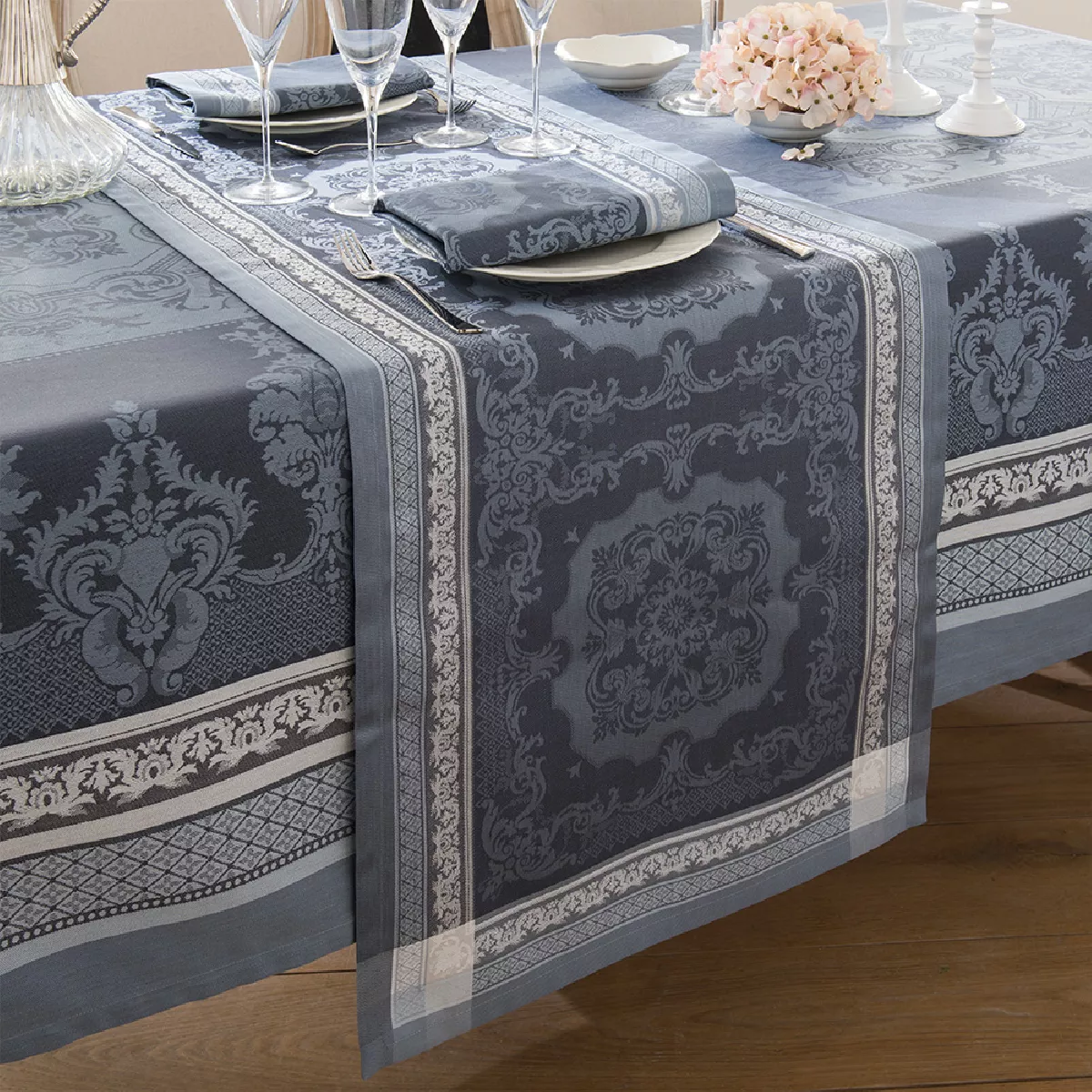 Garnier Thiebaut Nappe Anti Tache Pur Coton Gris Gris Fontainebleau Gris