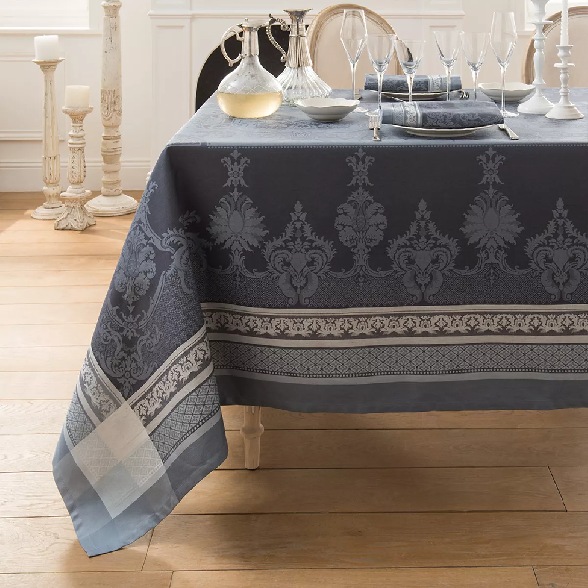 Garnier Thiebaut Nappe Anti Tache Pur Coton Gris Gris Fontainebleau Gris