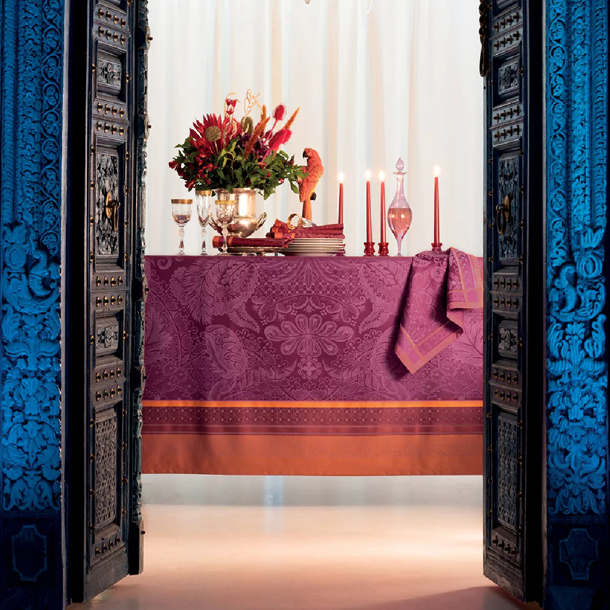 garnier thiebaut Nappe anti tache pur coton orange pourpre Isaphire pourpre