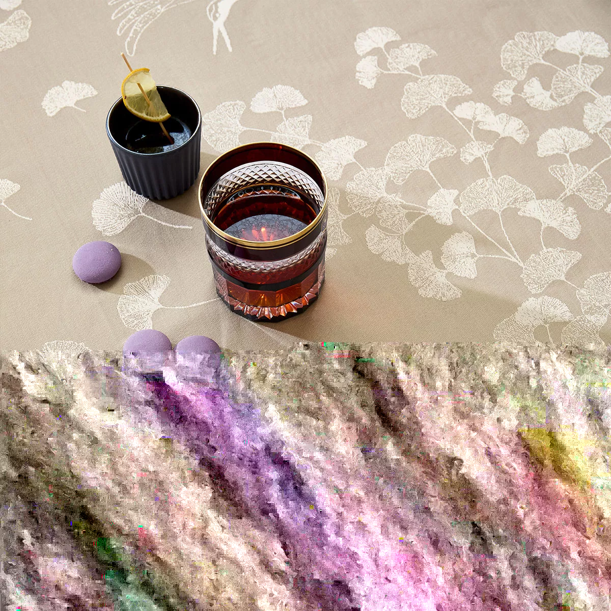 garnier thiebaut Nappe enduite pur coton beige naturel Mille ginkos naturel