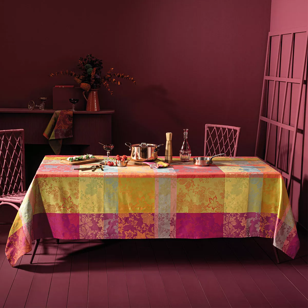 Garnier Thiebaut Nappe Enduite Pur Coton Bordeaux Automne Mille Sous Bois Automne