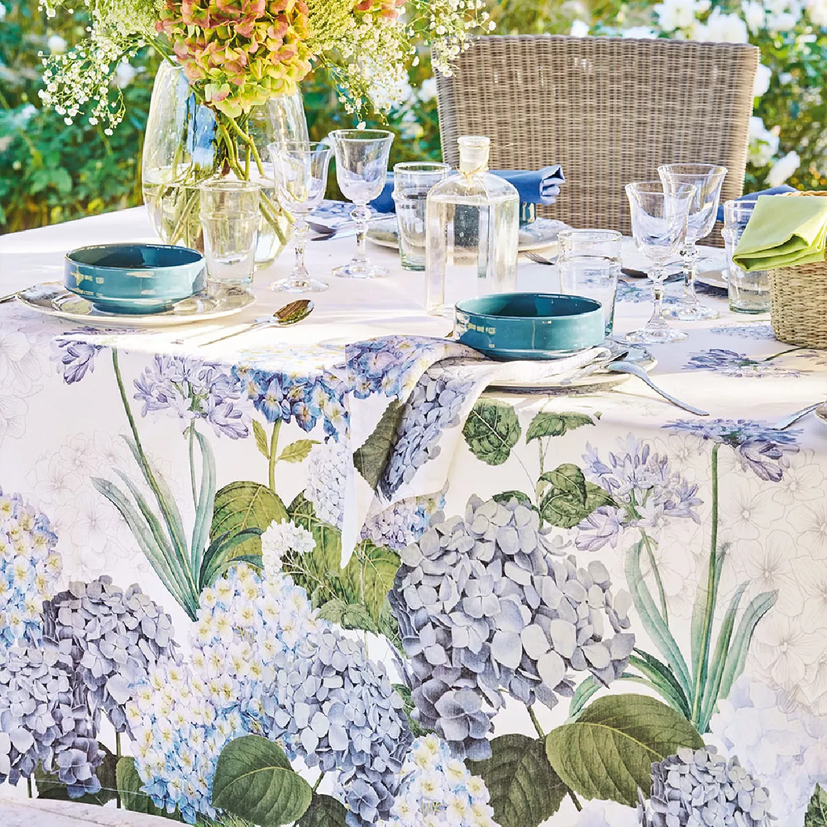 Garnier Thiebaut Nappe Imprimée Métis Lin & Coton Multicolore Bleu Jardin De Bretagne Bleu