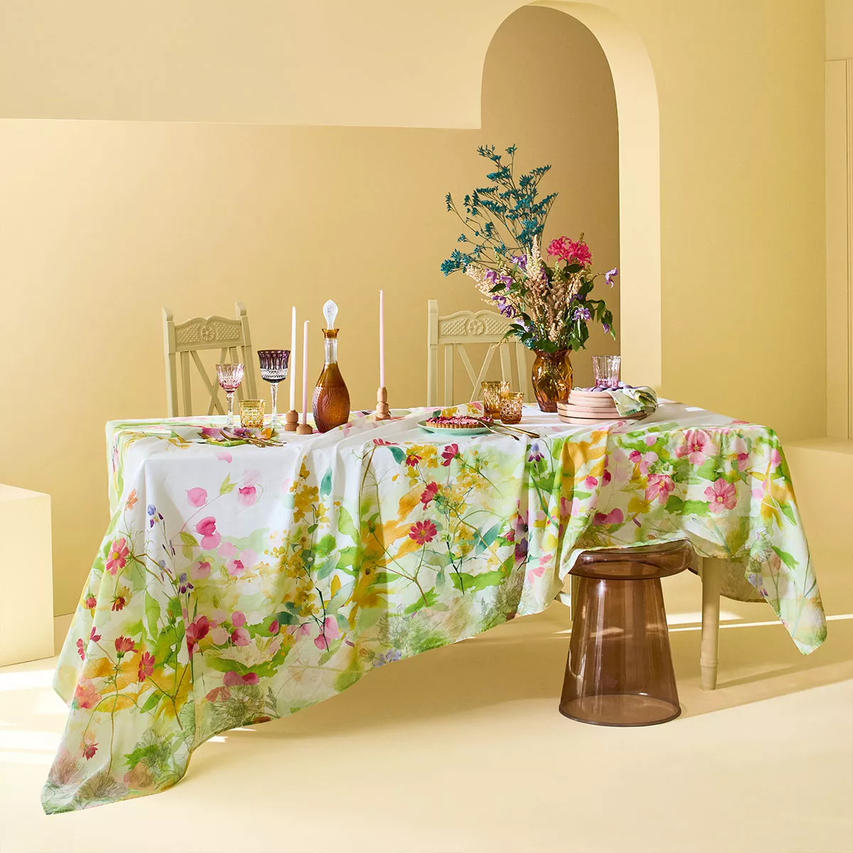 Garnier Thiebaut Nappe Imprimée Métis Lin & Coton Rose Printemps Souffle Fleuri Printemps