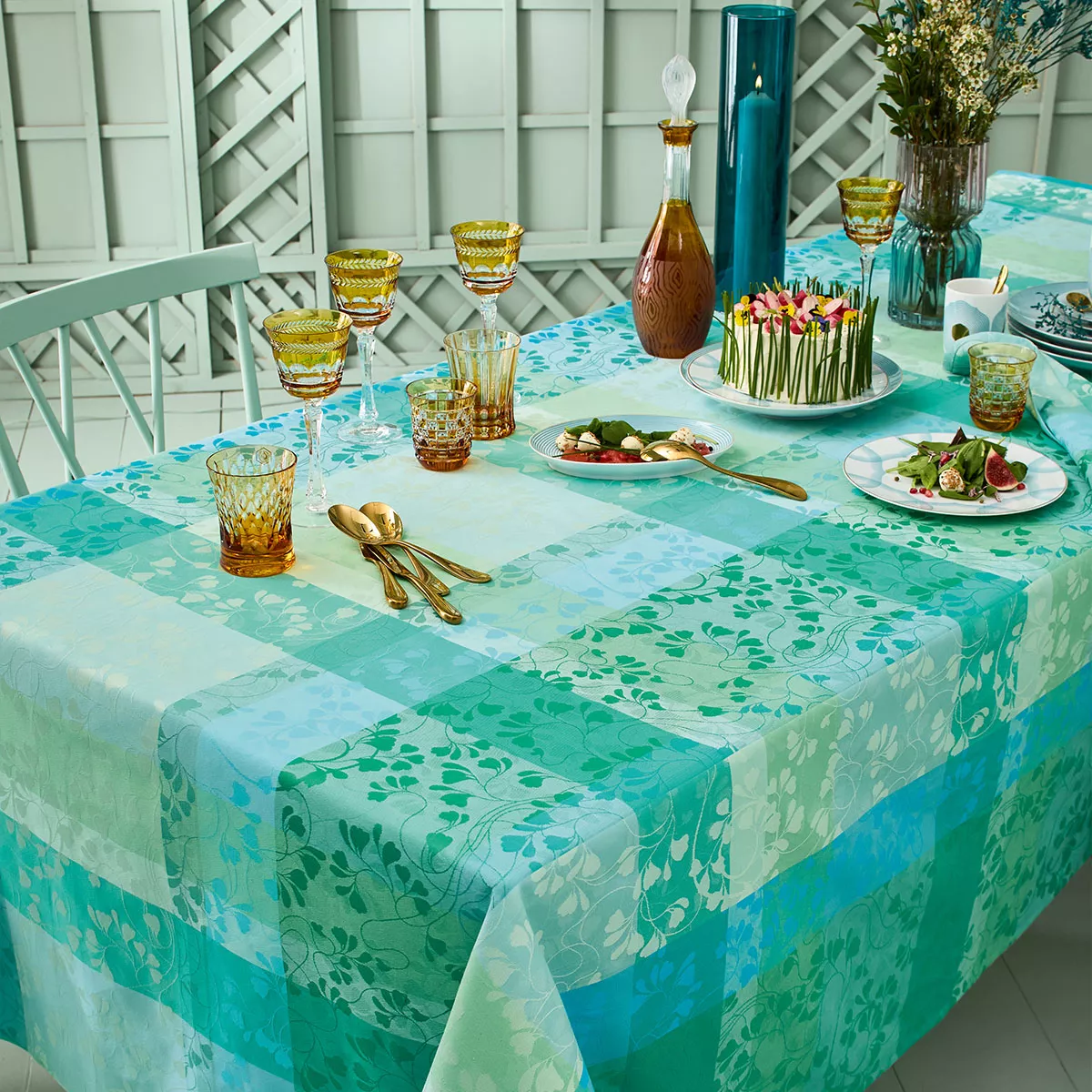 Garnier Thiebaut Nappe Jacquard Pur Coton Bleu Turquoise Mille Feuillages Turquoise