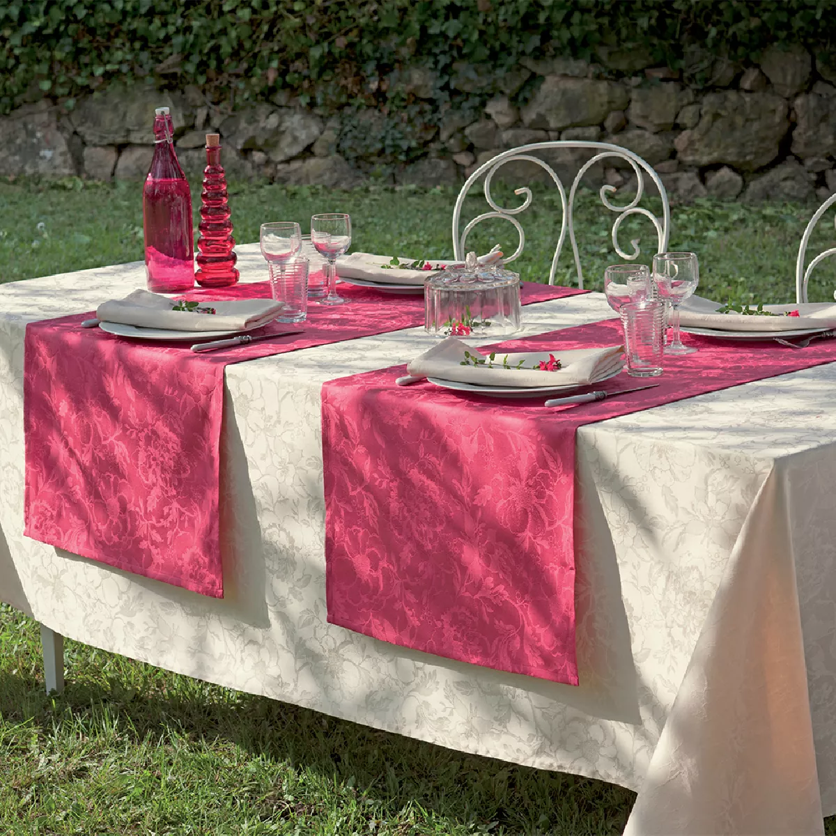 garnier thiebaut Nappe jacquard pur coton ivoire ecru de blanc Mille charmes ecru de blanc