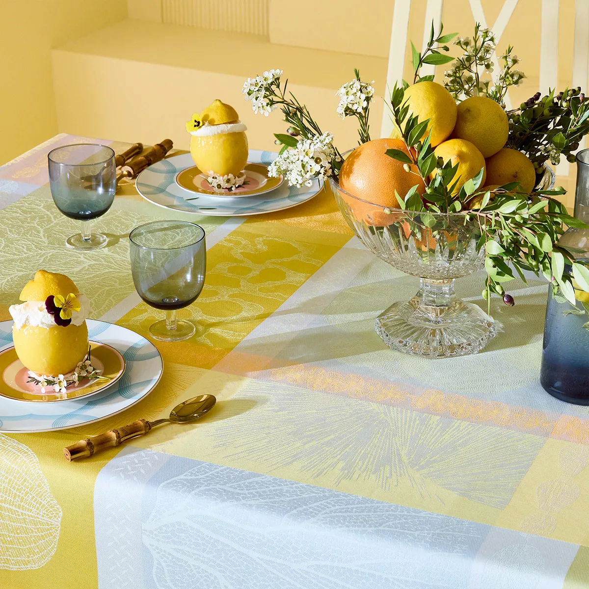 Garnier Thiebaut Nappe Jacquard Pur Coton Jaune Aube Mille Lieues Aube