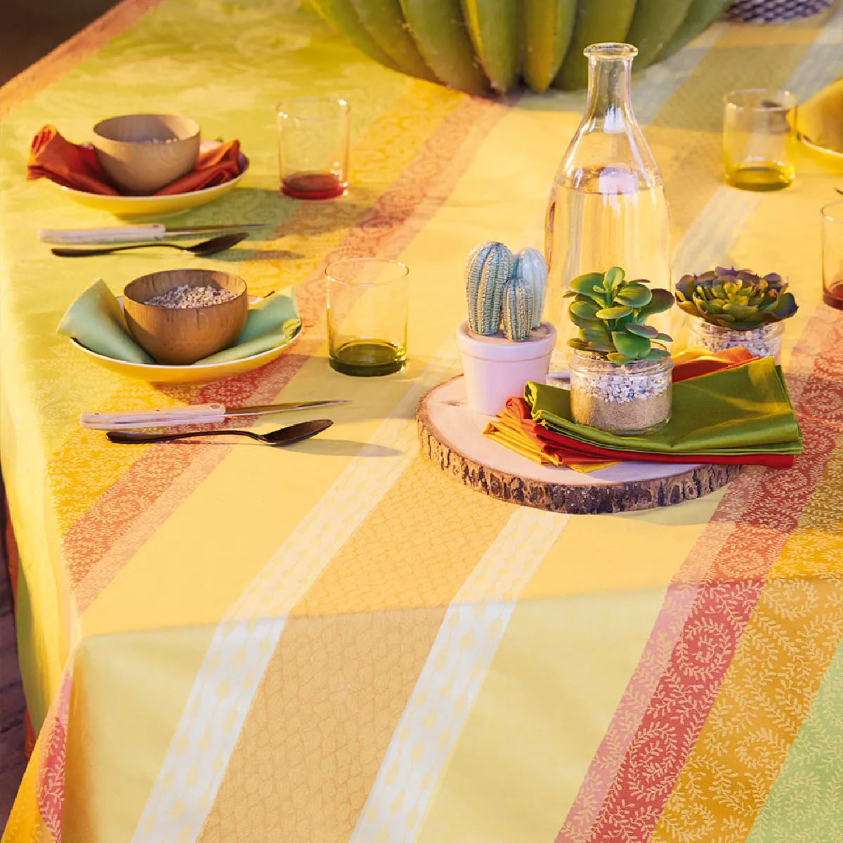 Garnier Thiebaut Nappe Jacquard Pur Coton Multicolore Provence Mille Riviera Provence