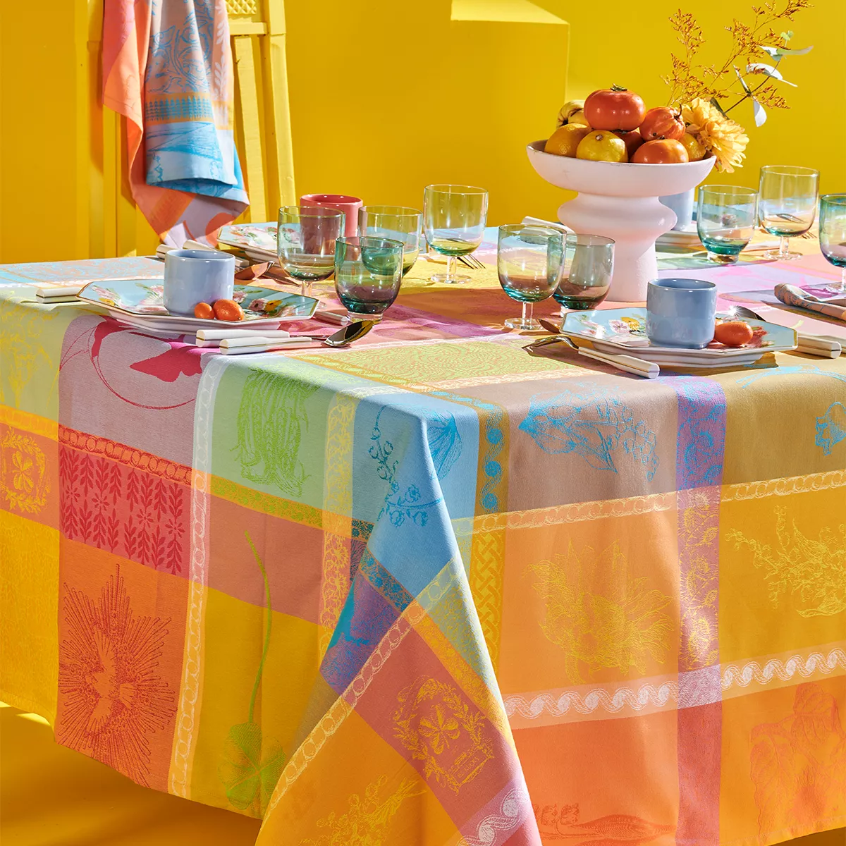 Garnier Thiebaut Nappe Jacquard Pur Coton Multicolore Salsa Mille Porte Bonheur Salsa