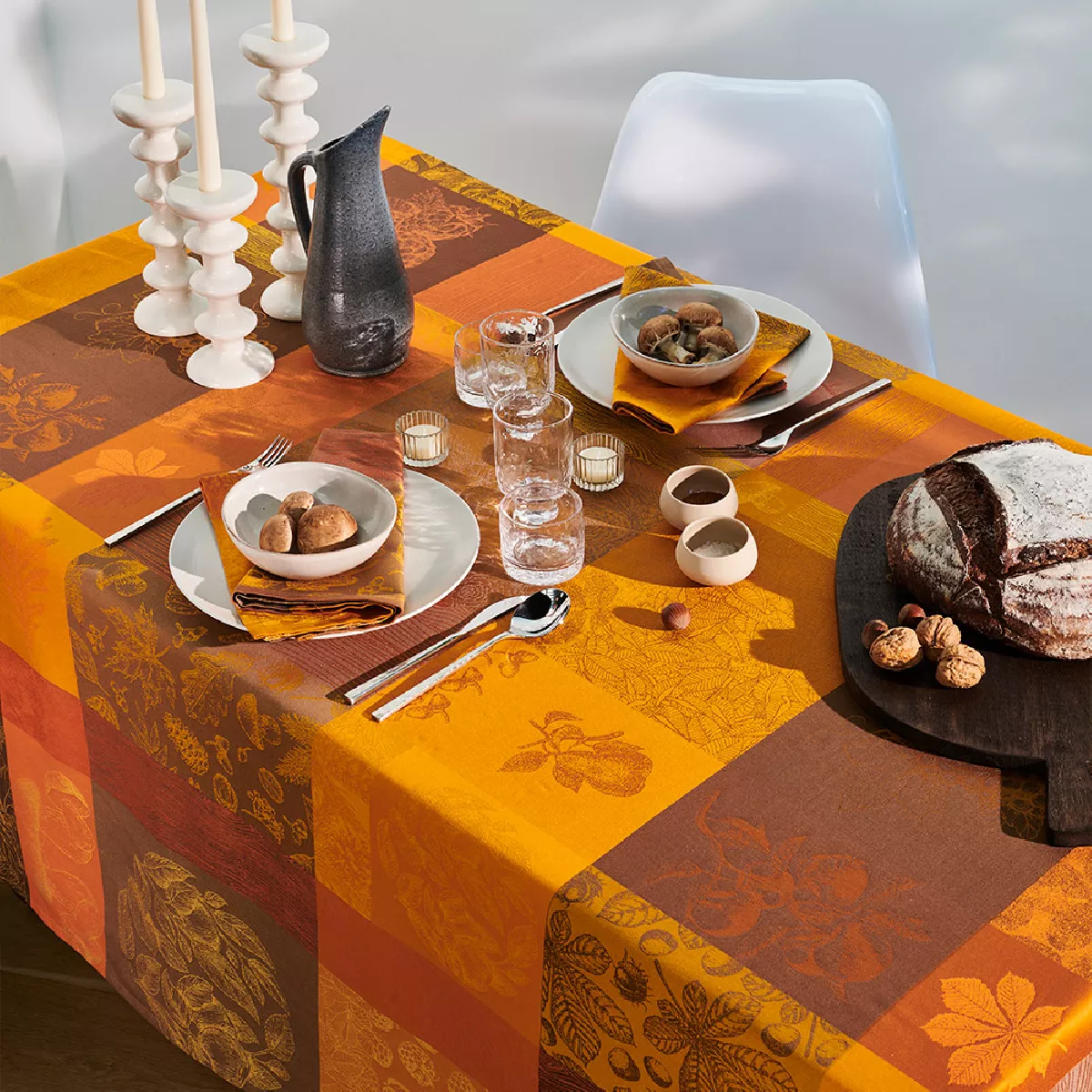 Garnier Thiebaut Nappe Jacquard Pur Coton Orange Potiron Mille Bois D'automne Potiron