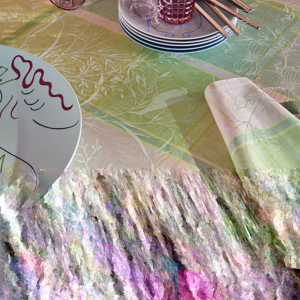 Garnier Thiebaut Nappe Jacquard Pur Coton Rose Eclosion Mille Printemps Eclosion