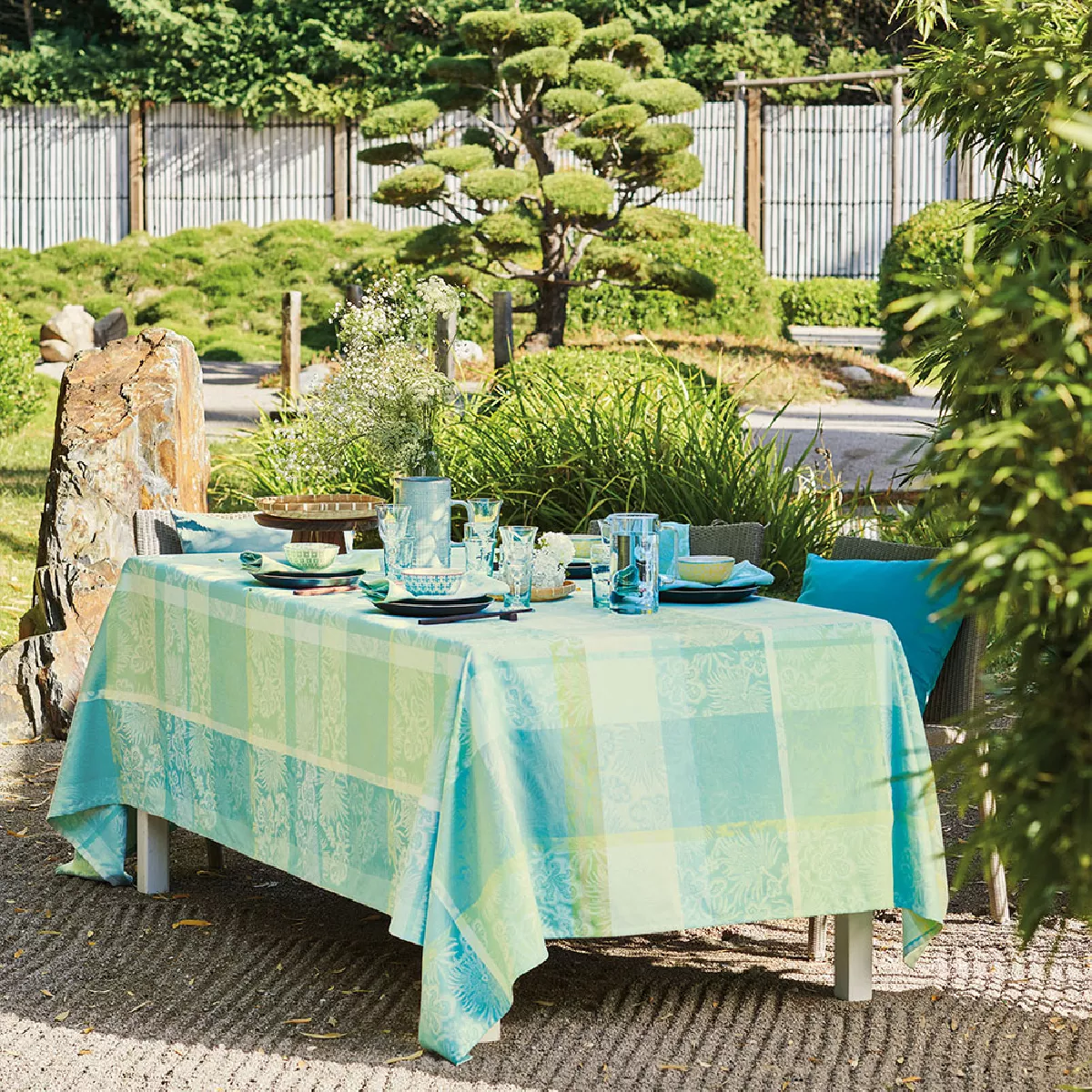 garnier thiebaut Nappe jacquard pur coton vert aqua Mille venusta aqua