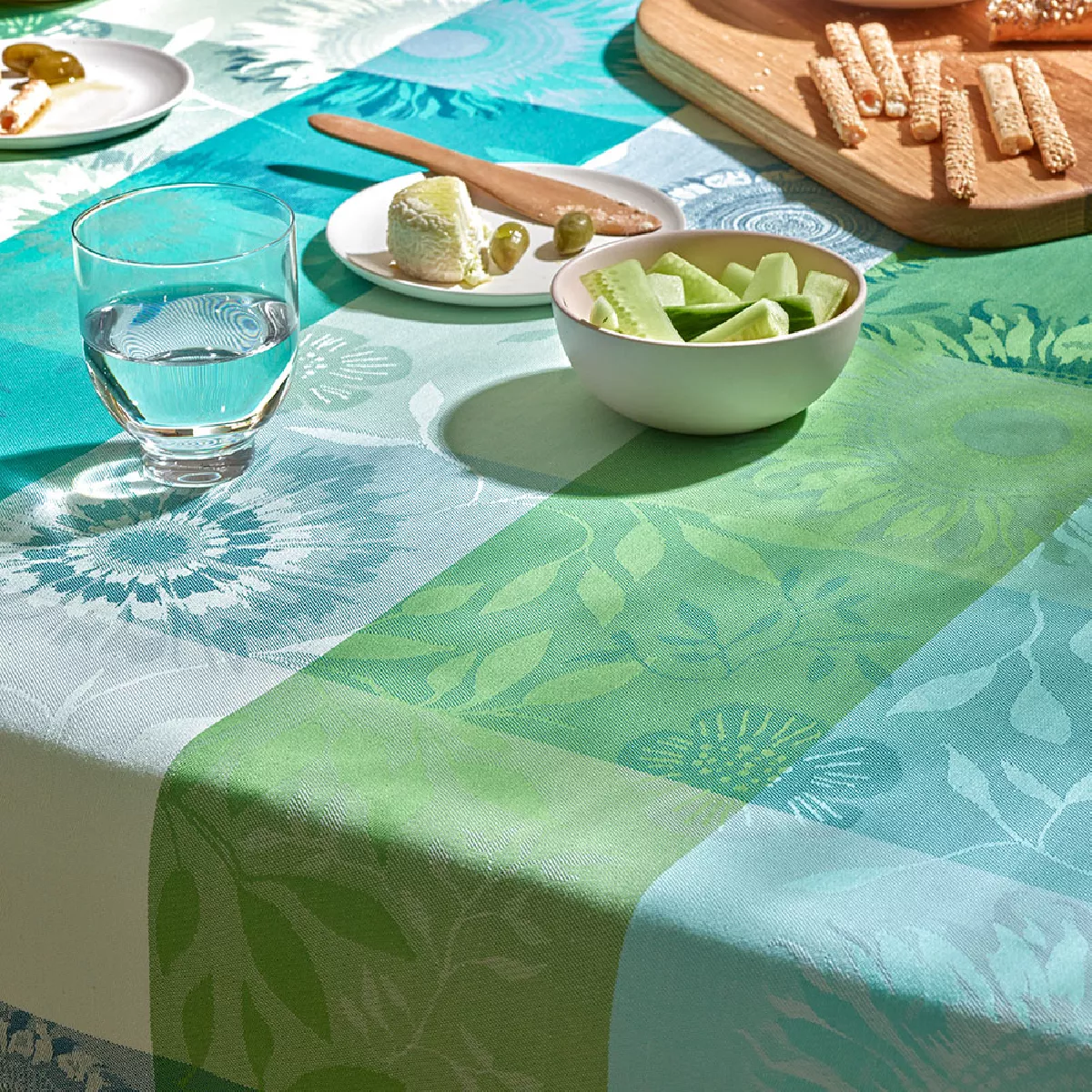 Garnier Thiebaut Nappe Jacquard Pur Coton Vert Chlorophylle Mille Tournesols Chlorophylle