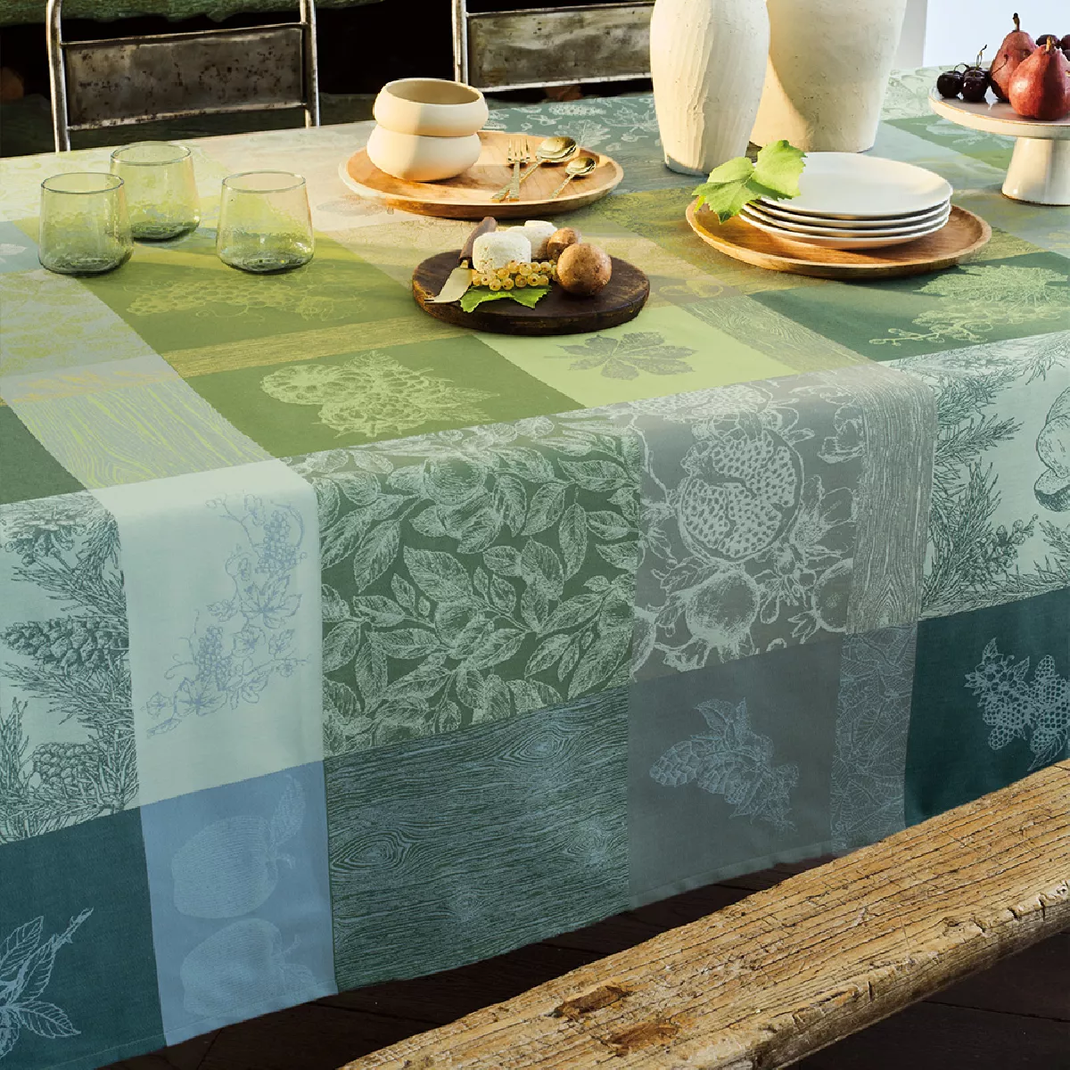 Garnier Thiebaut Nappe Jacquard Pur Coton Vert Mousse Mille Bois D'automne Mousse