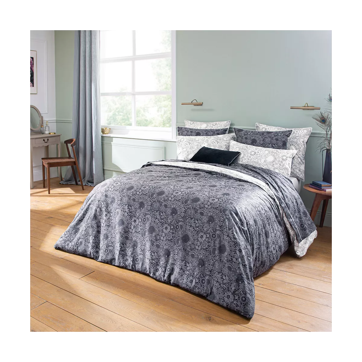 garnier thiebaut Parure de lit percale de coton 80 fils/cm² bleu marine Modèle Guipures marine