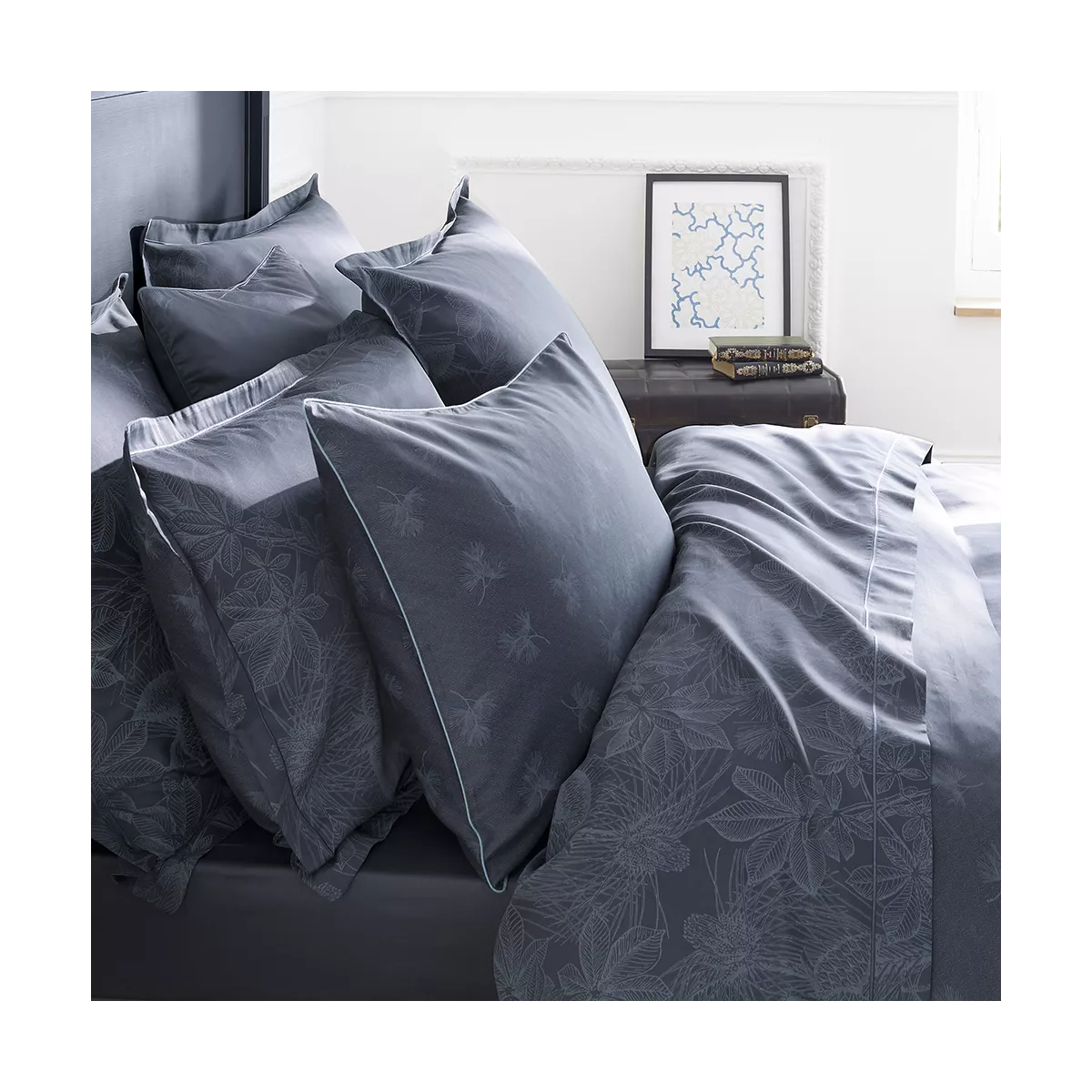 Garnier Thiebaut Parure De Lit Satin De Coton 120 Fils/cm² Bleu Bleu Modèle Marronniers Bleu
