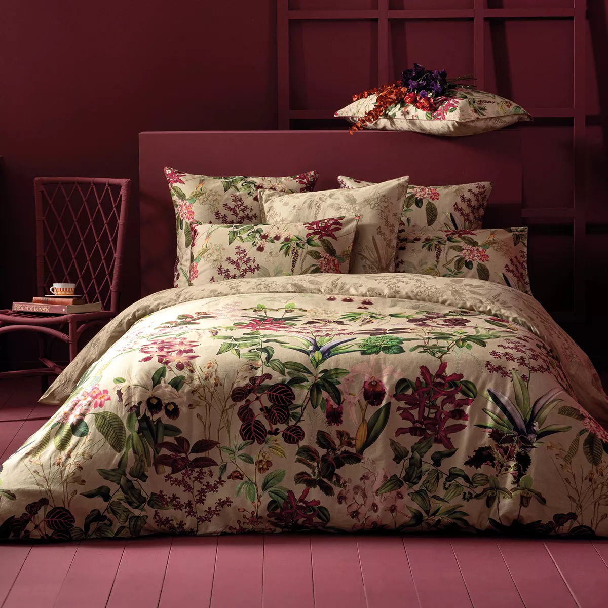 garnier thiebaut Parure de lit satin de coton 120 fils/cm² multicolore grege Modèle Parfum d'orchidee grege