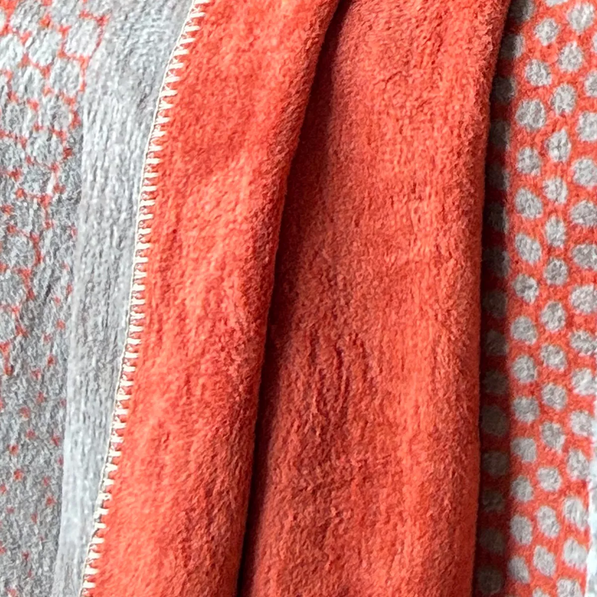 Garnier Thiebaut Plaid Coton & Autres Fibres Coloris Orange Rouille Pixel Rouille