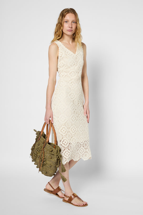 gerard darel Robe longue cintrée en broderies - PAGETTE