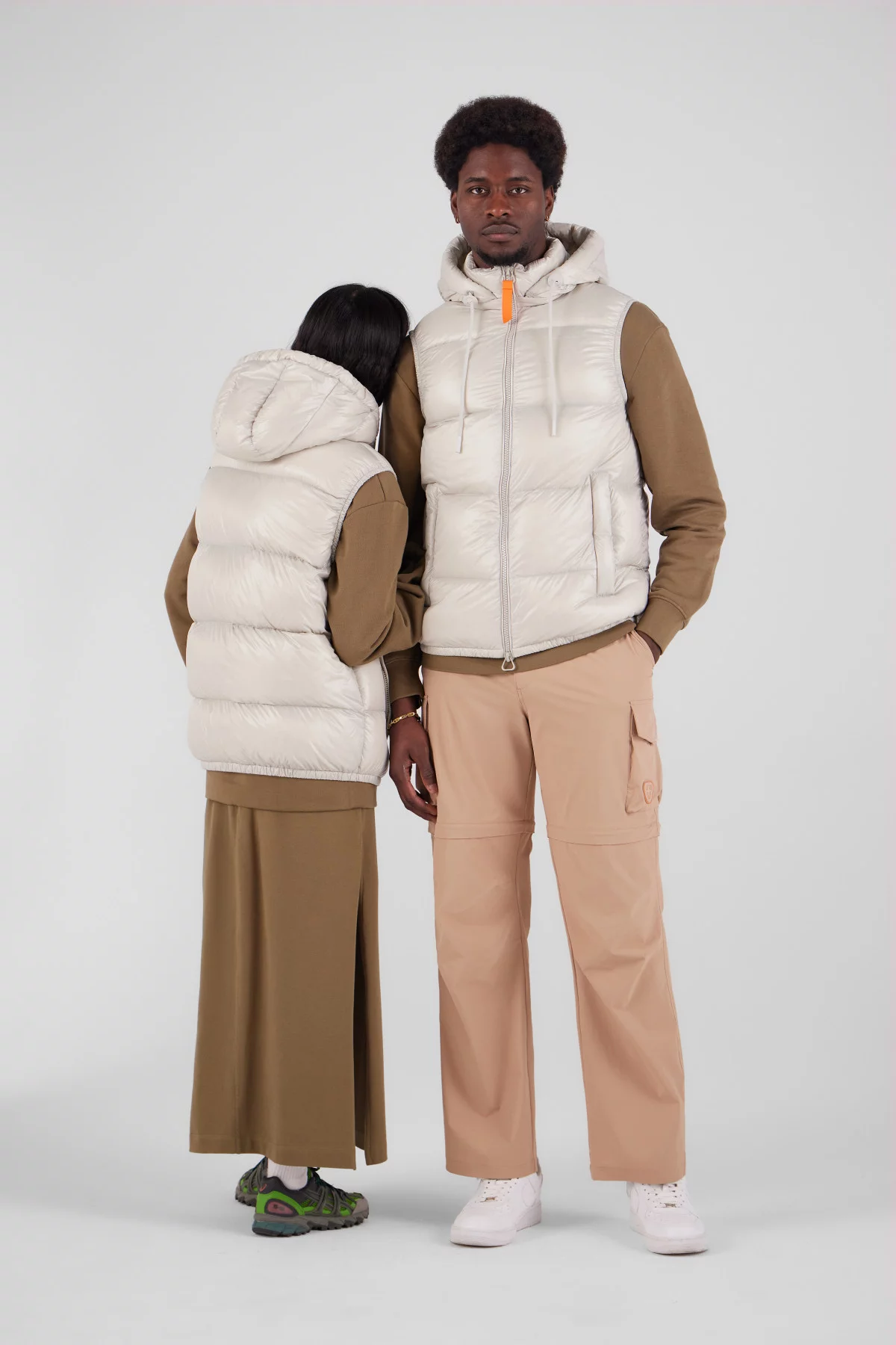 gertrude gaston Doudoune sans manches en nylon brillant Cesar