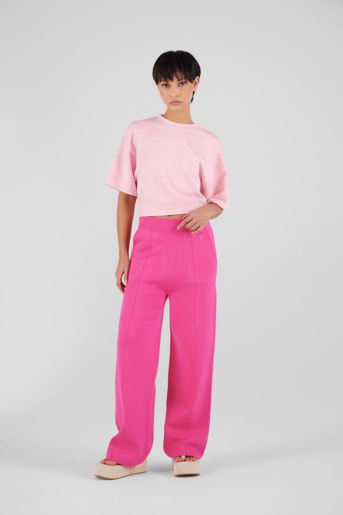 Gertrude Gaston Sweat Cropped Col Rond Adonia