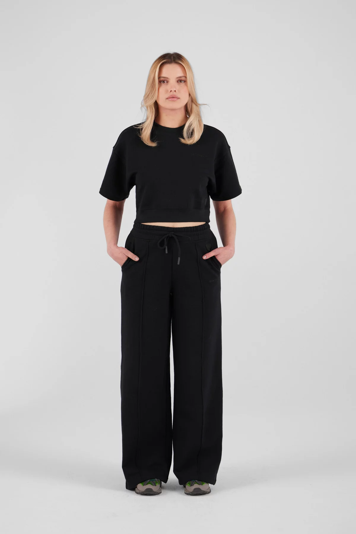 Gertrude Gaston Sweat Cropped Col Rond Adonia