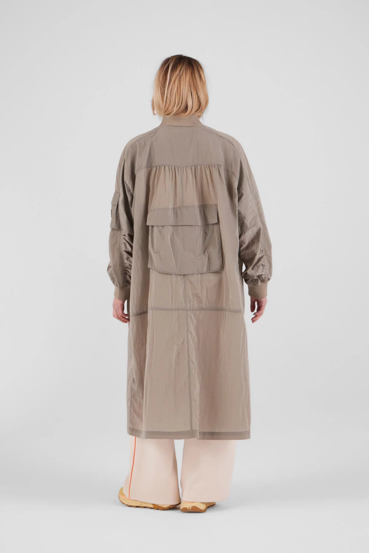 Gertrude Gaston Veste Longue Façon Bomber Cerise