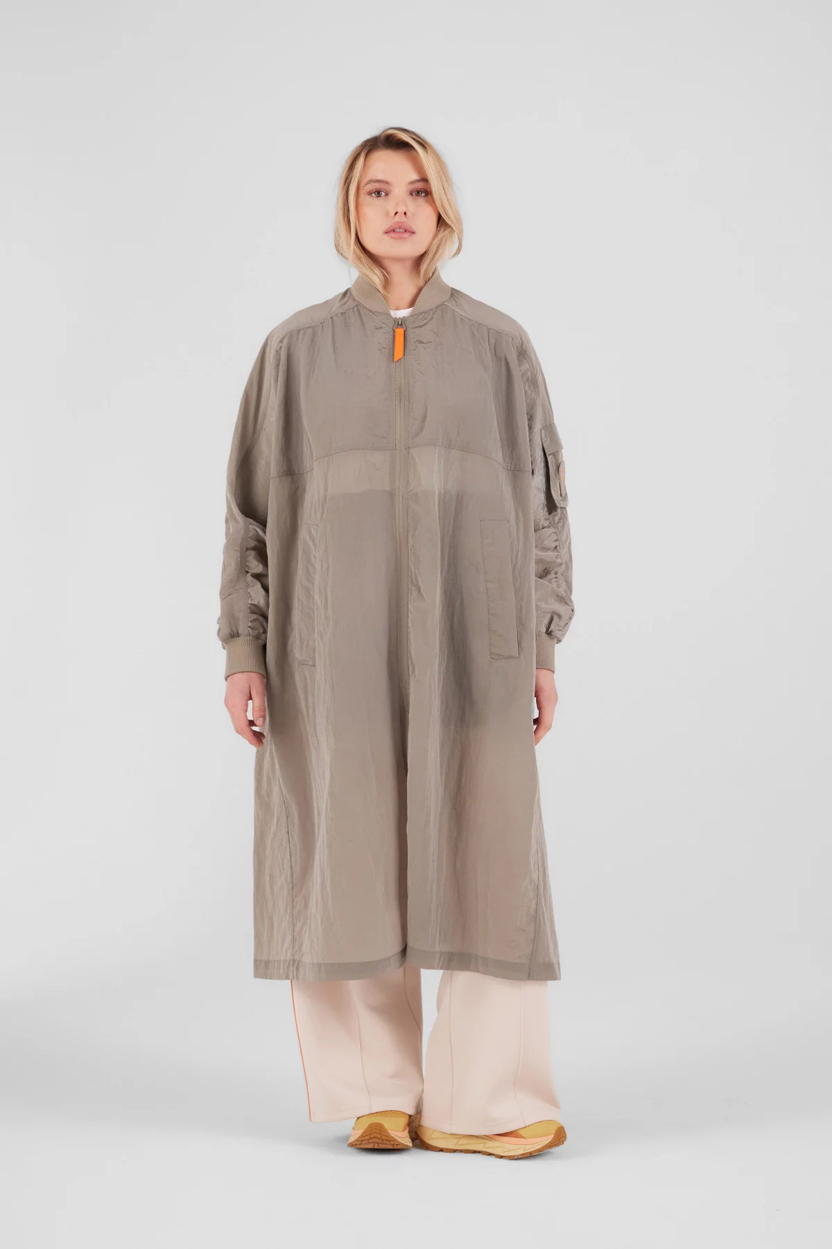 gertrude gaston Veste longue façon bomber Cerise