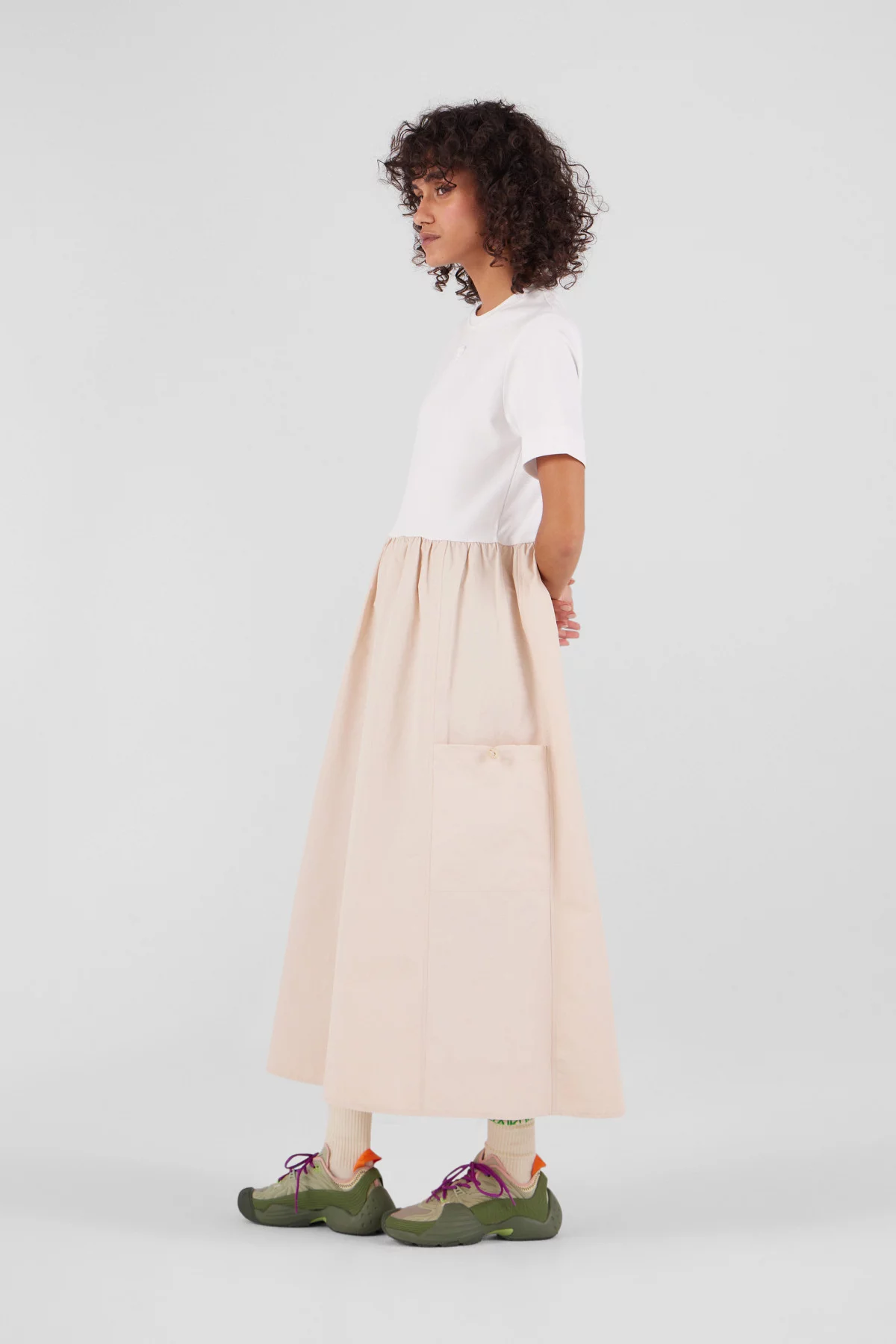 Gertrude Gaston Robe Longue Manches Courtes Marcella