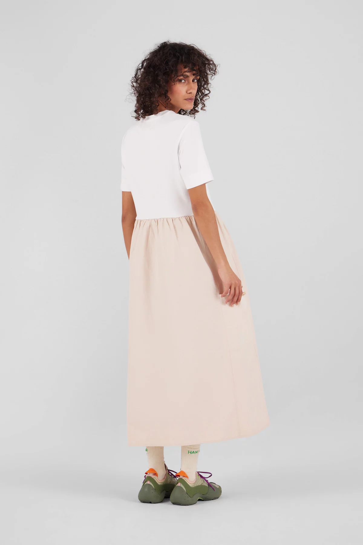 gertrude gaston Robe longue manches courtes Marcella