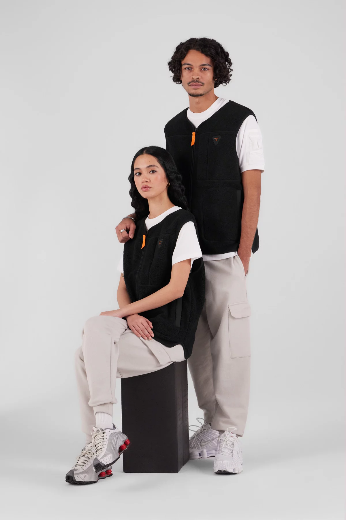 gertrude gaston Veste sans manche en sherpa unisexe Enzo