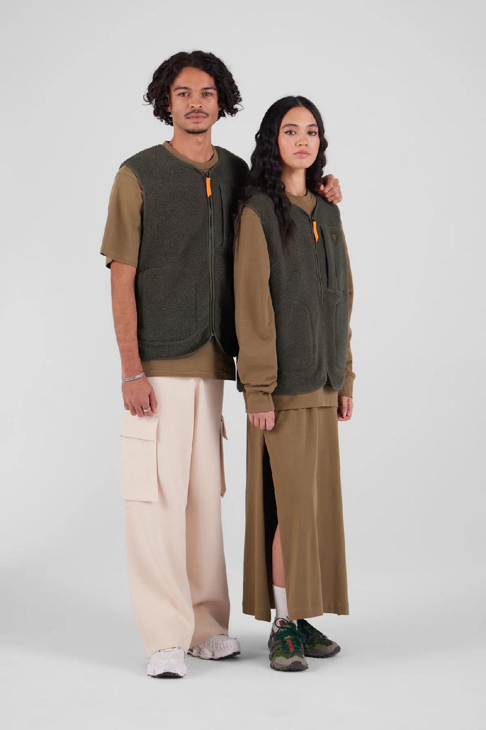 gertrude gaston Veste sans manche en sherpa unisexe Enzo