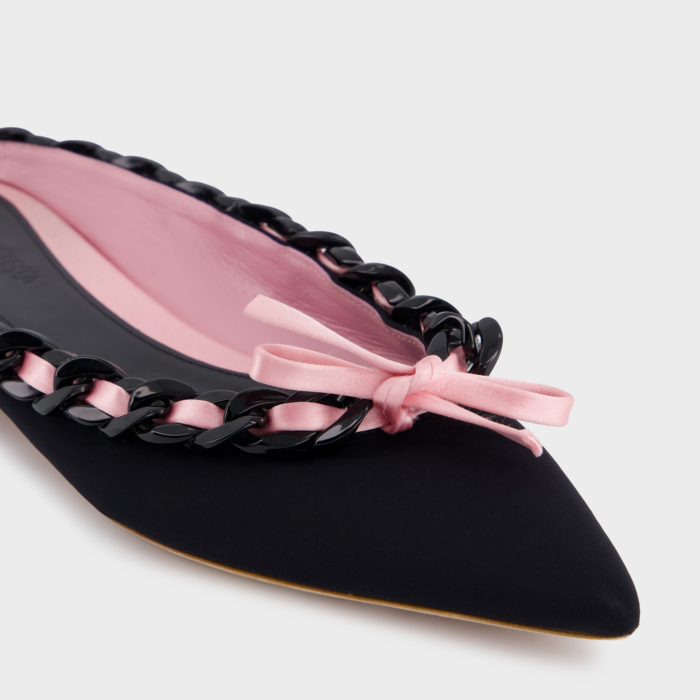 giambattista valli Mules noires et roses avec chaîne