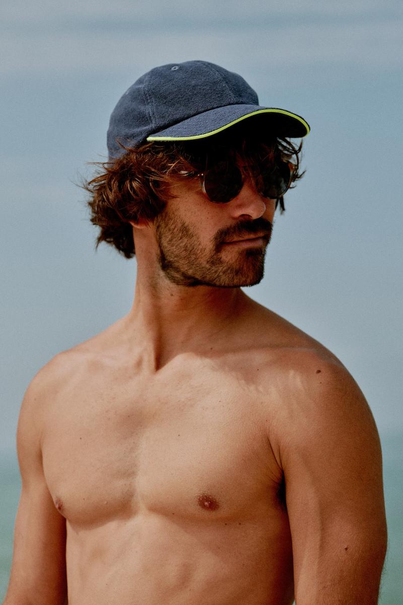 gilis Casquette Navy en éponge Pour adulte et enfant gilis Casquette Navy en éponge Pour adulte et enfant